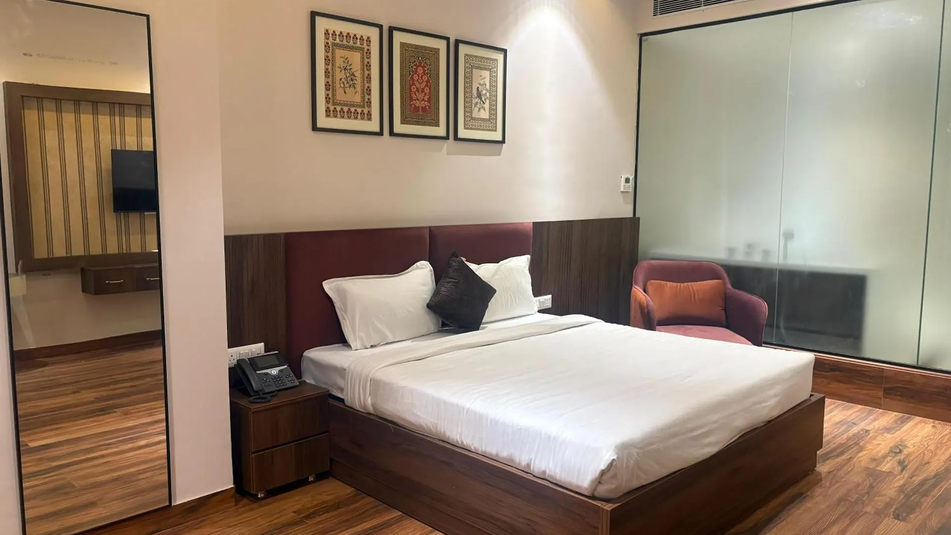 Saltstayz Premier Suite Chandigarh Mohali Sohāna فندق